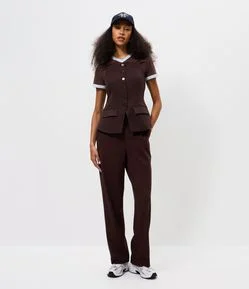 Calça Pantalona em Alfaiataria com Bolso Faca