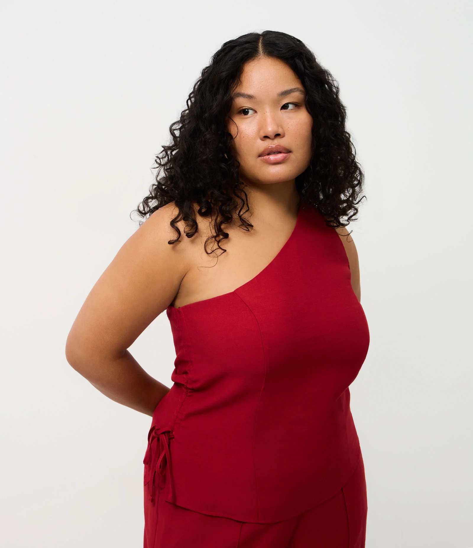 Regata Ombro Único com Amarração Lateral Curve & Plus Size Vermelho 1