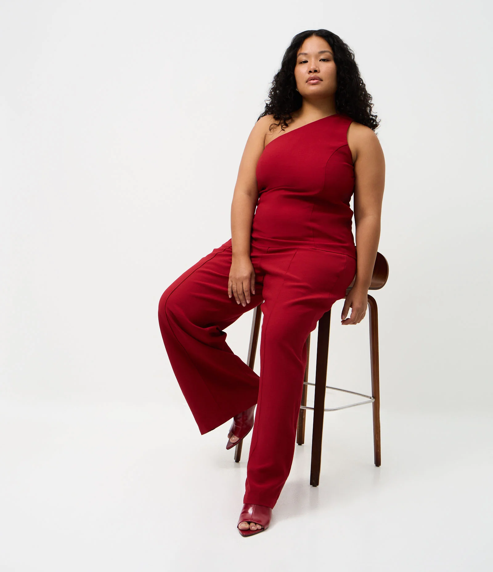 Regata Ombro Único com Amarração Lateral Curve & Plus Size Vermelho 2