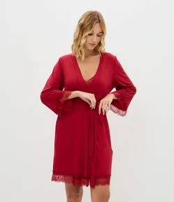 Robe em Microfibra com Detalhes de Renda