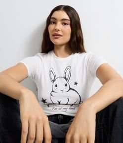 Camiseta New T-Shirt em Algodão com Estampa de Coelho