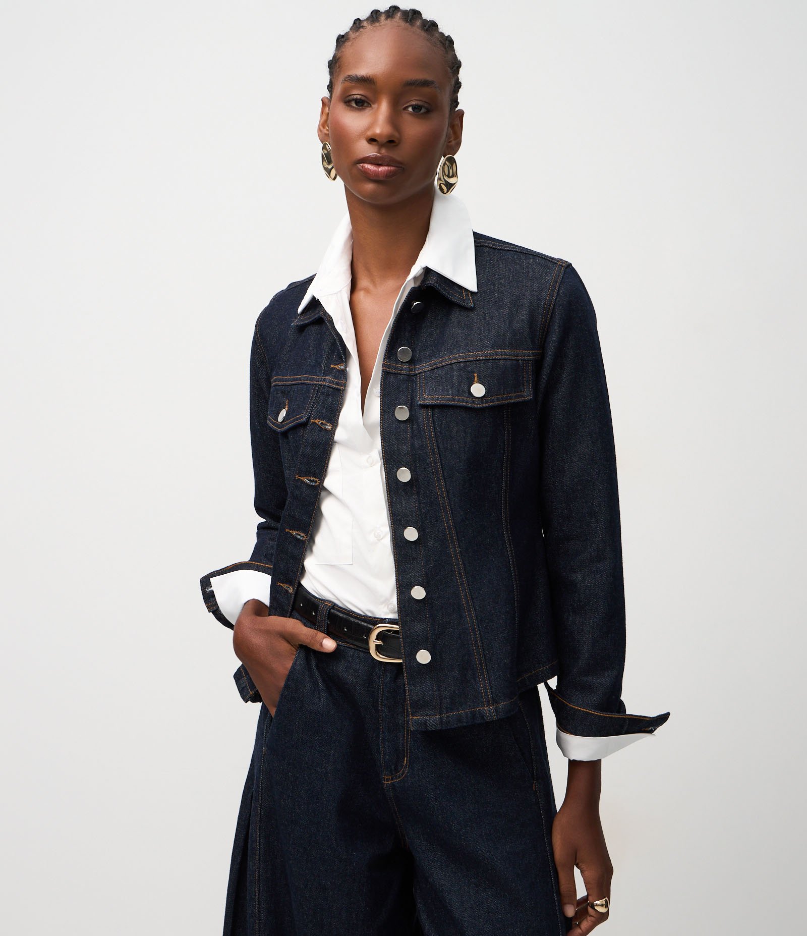 Jaqueta Jeans com Recortes Acinturados Azul Escuro 4