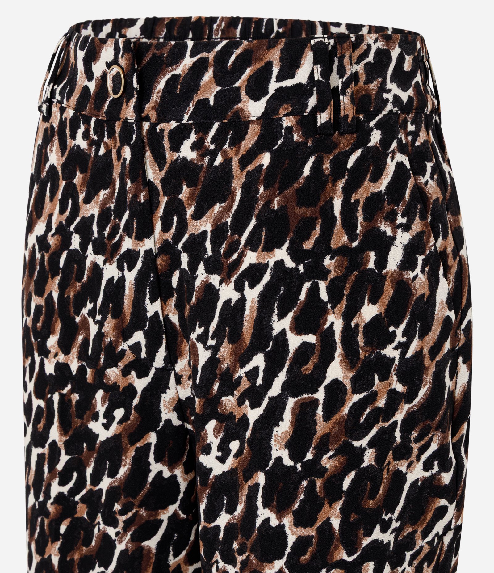 Calça Cenoura em Crepe com Estampa Animal Print Marrom 7