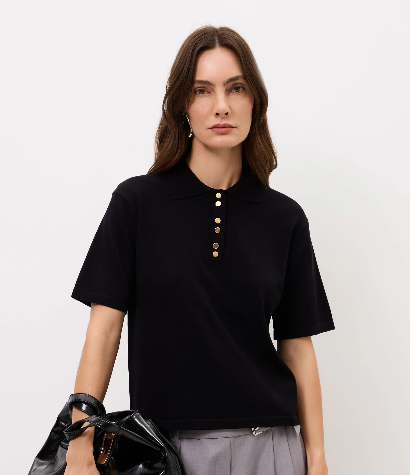 Blusa Curta em Tricô com Abotoamento Frontal Preto 1