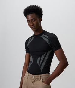 Camiseta Muscle Seamless com Perfurações