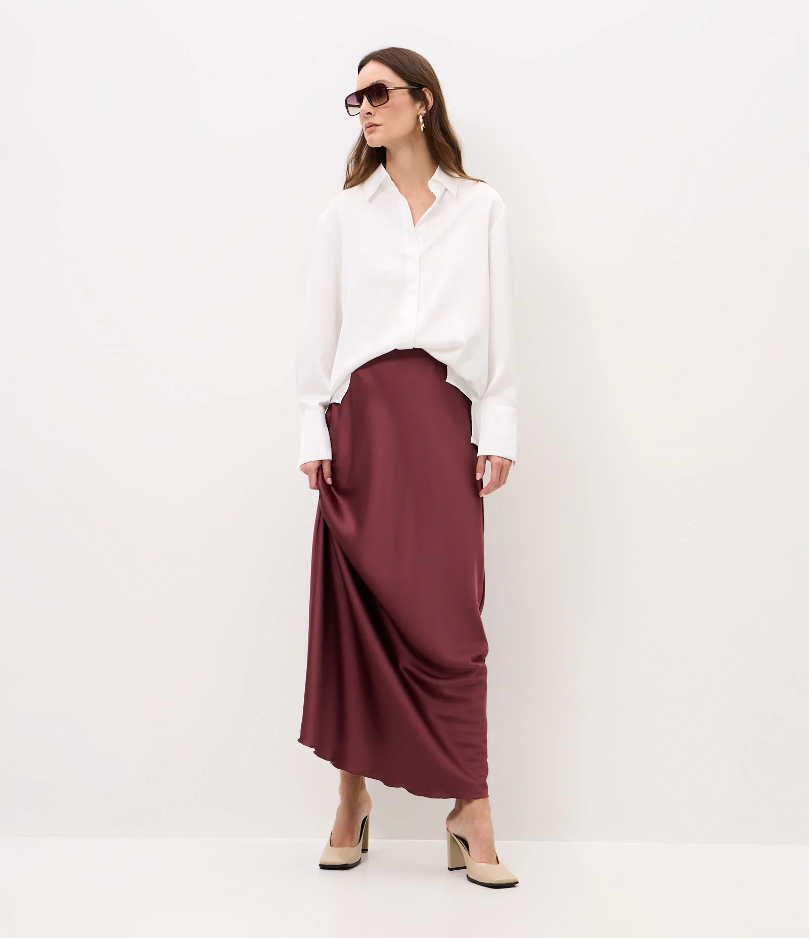 Camisa Acetinada com Gola Clássica Branco 2
