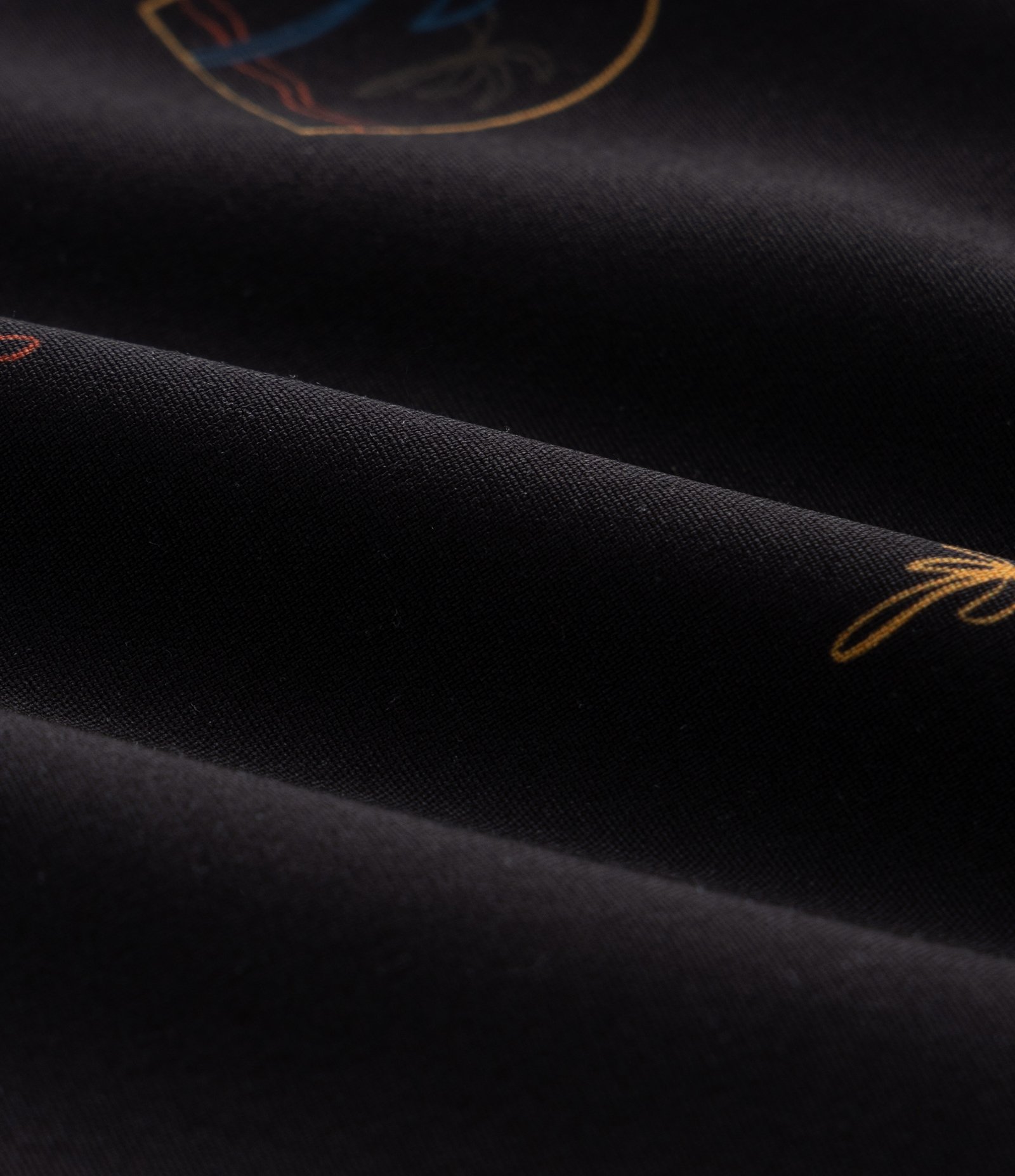 Bermuda Masculina Banho Cós Fixo Ícones Tropicais Preto 10