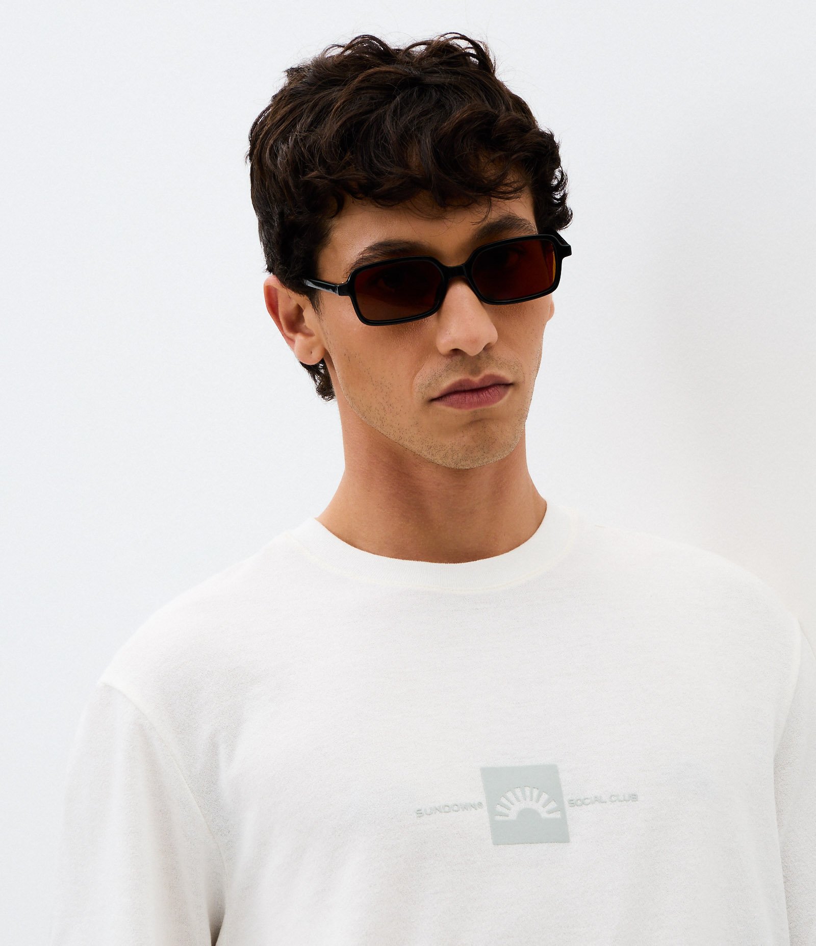 Camiseta Comfort com Estampa em Relevo Off White 3