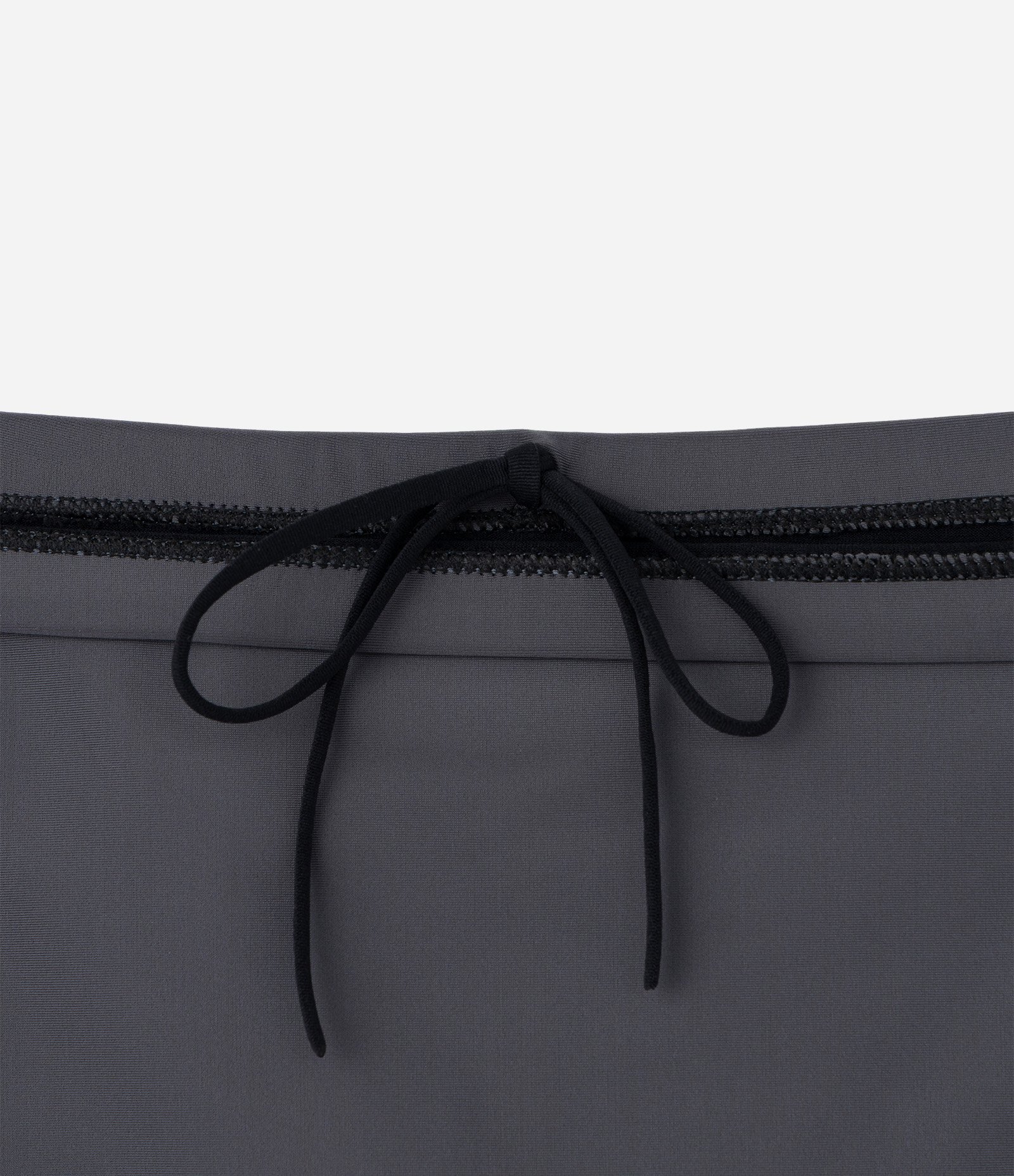 Sunga em Poliamida com Detalhe em Listras Horizontais Cinza Escuro 5