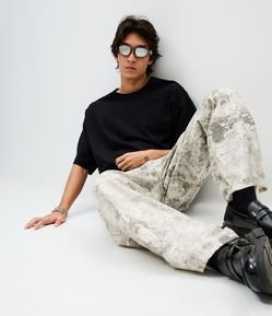Calça Sarja Super Baggy Estampada