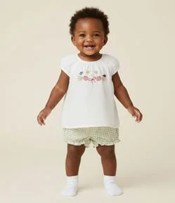 Conjunto Bebê Bata Bordada e Short Vichy - Tam 3 a 18 Meses