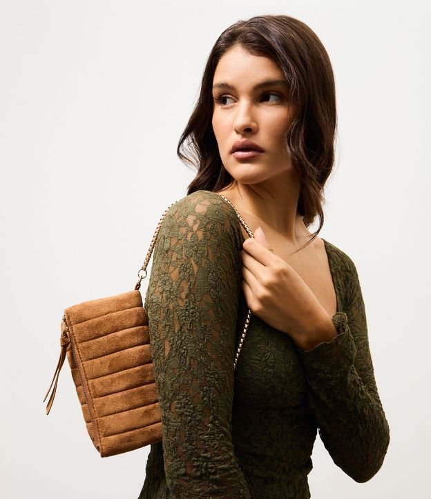 Bolsa Transversal Pequena em Suede Texturizado