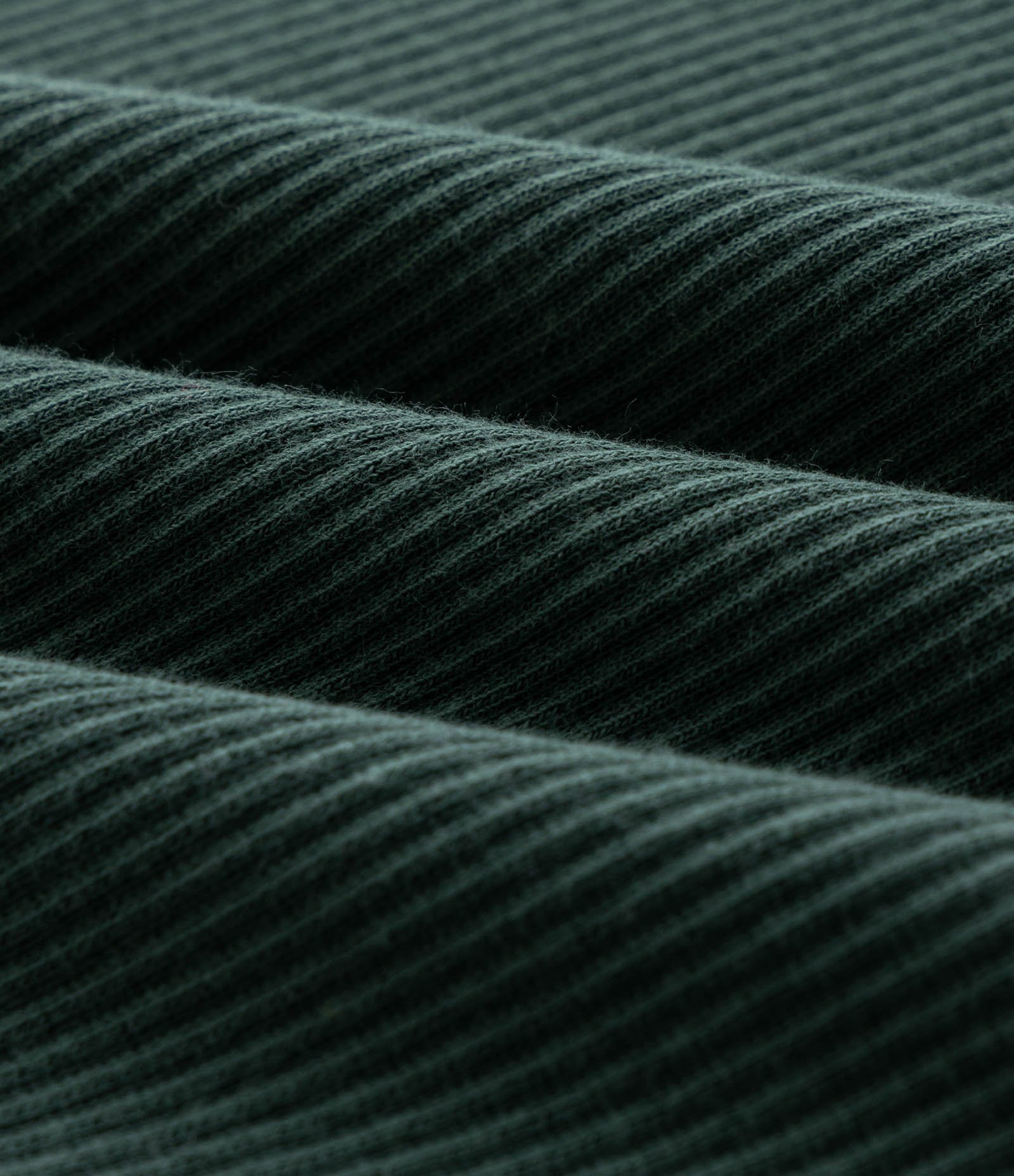 Blusa Baby Look Esportiva com Gola Polo Curve & Plus Size Verde 5