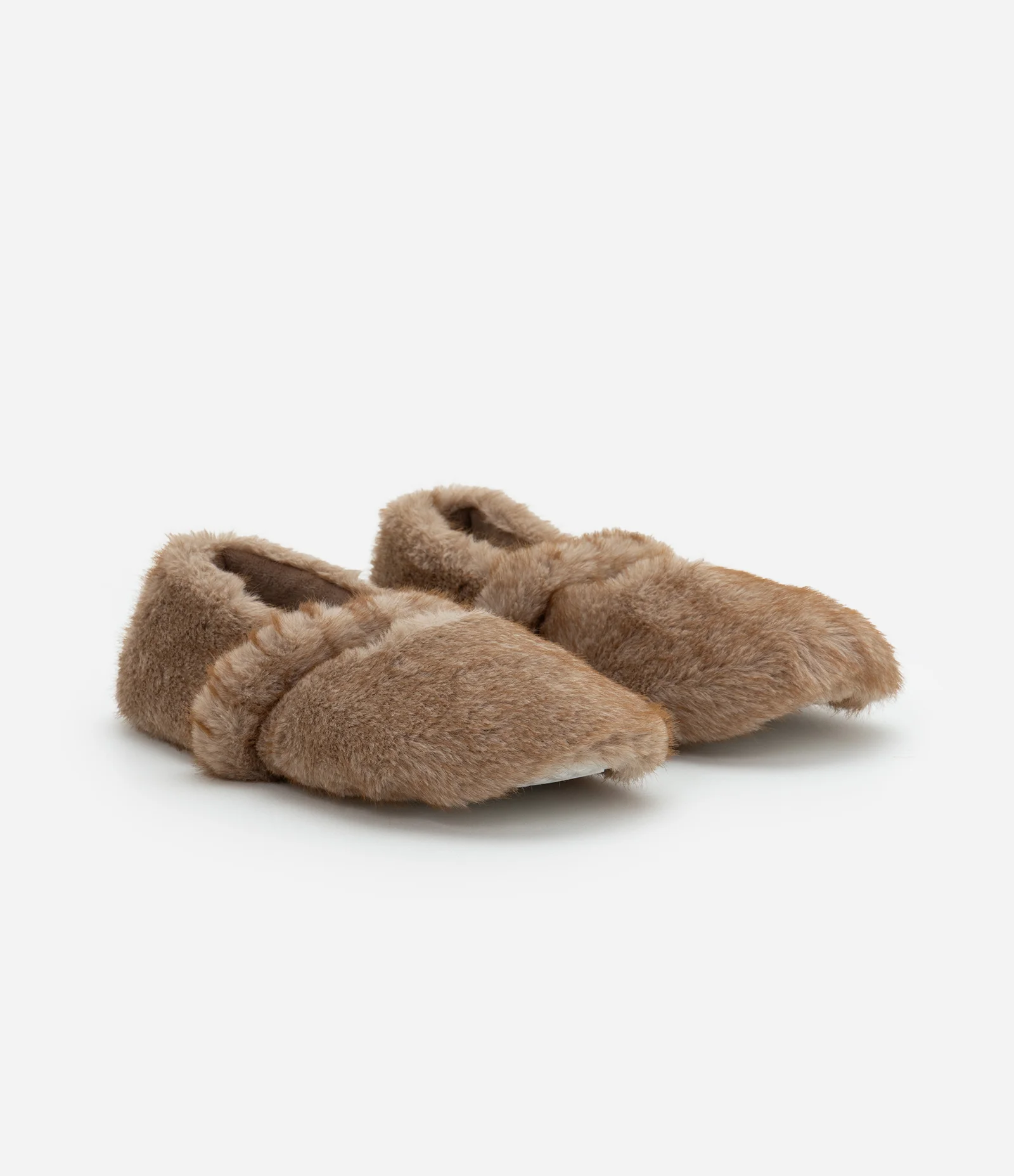 Pantufa Tipo Sapatilha Lisa Marrom 2