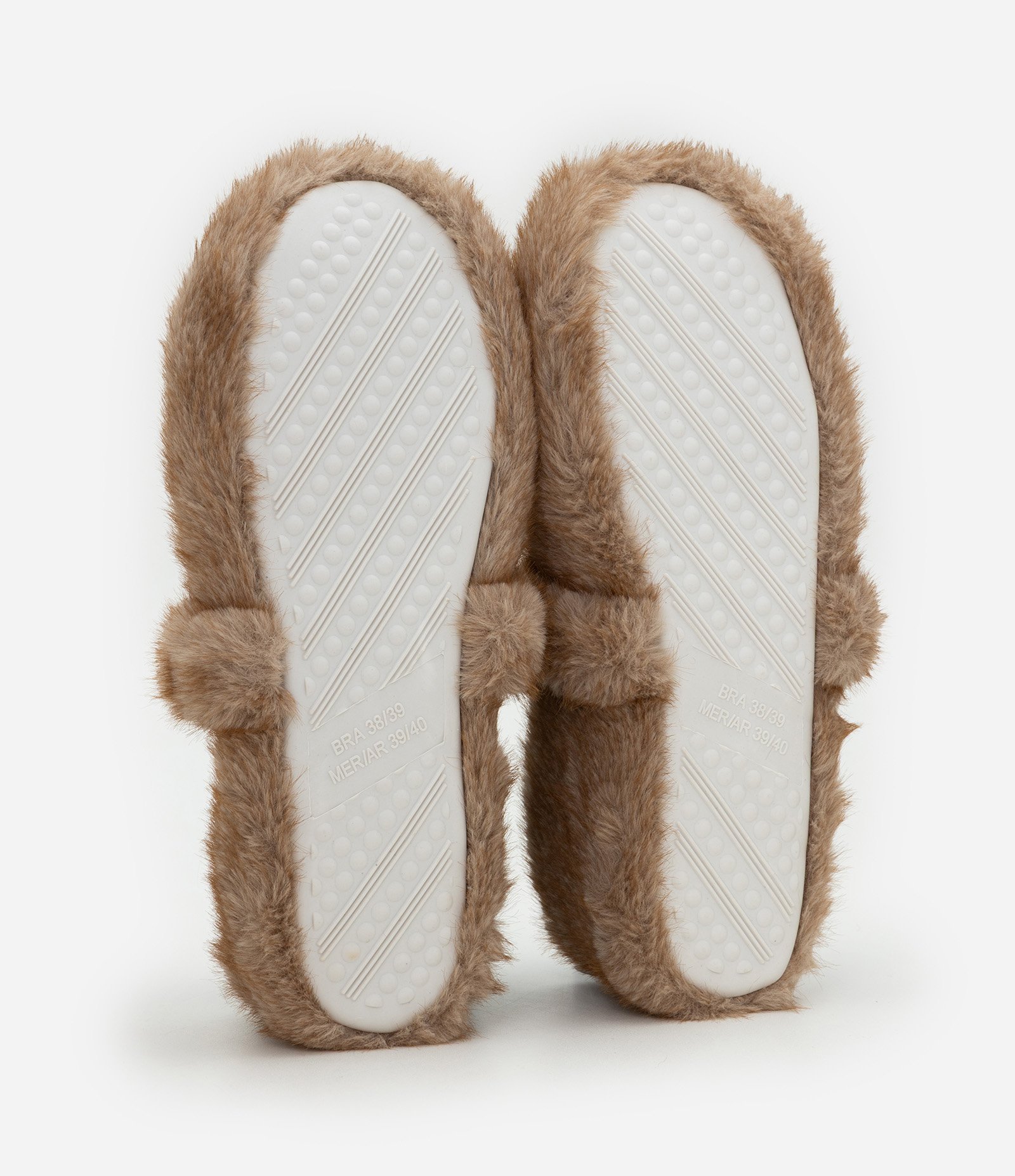 Pantufa Tipo Sapatilha Lisa Marrom 4