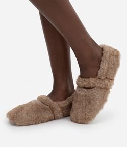 Pantufa Estilo Sapatilha Texturizada