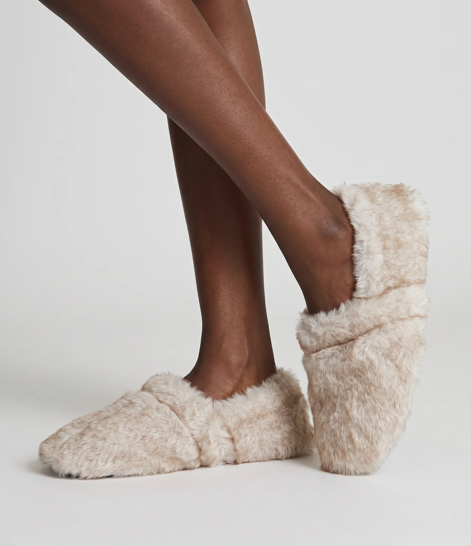 Pantufa Estilo Sapatilha Texturizada Off White 2