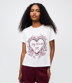 Camiseta com Estampa de Coração Lettering My World