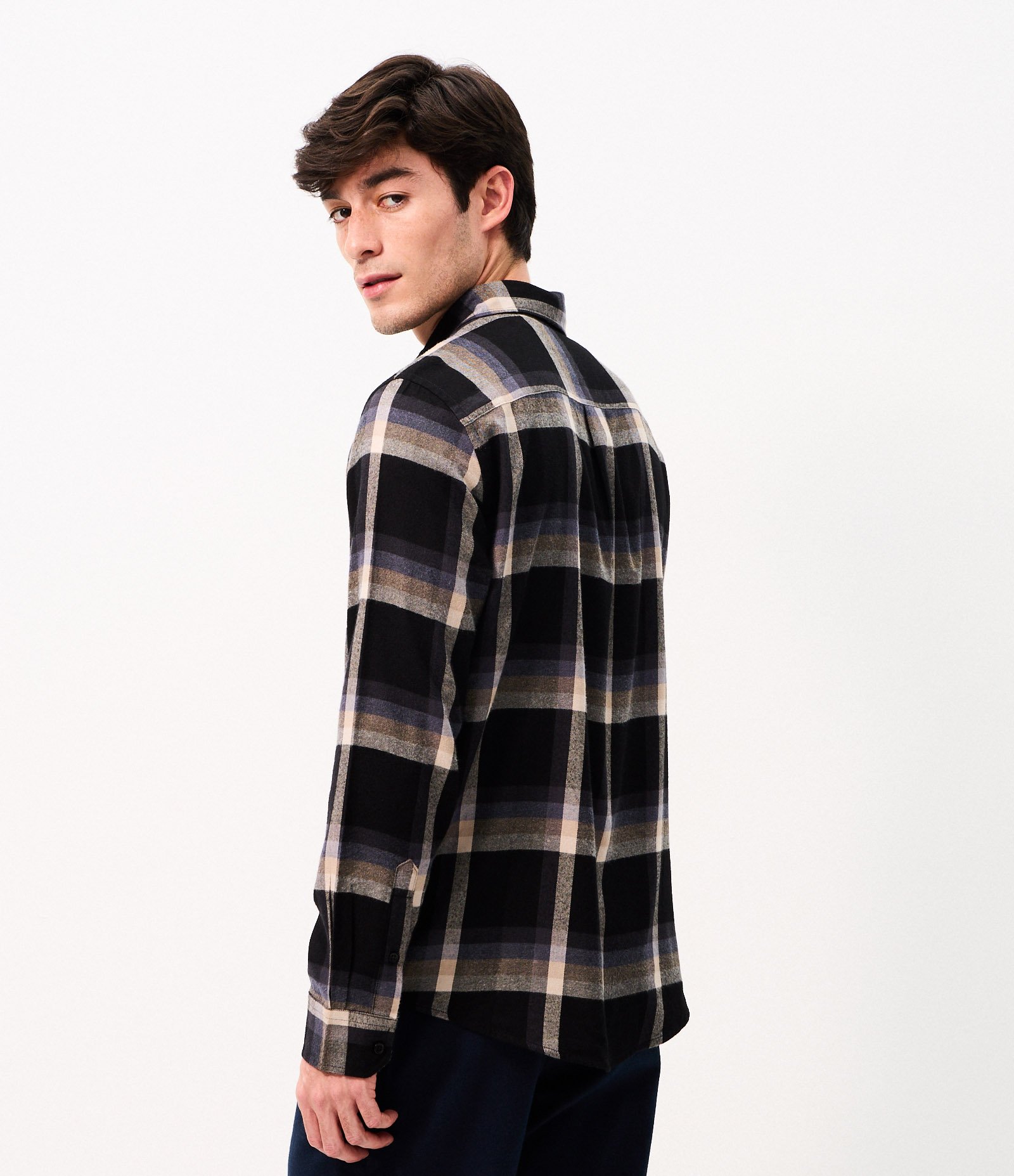 Camisa Flanela Xadrez Manga Longa Preto 3