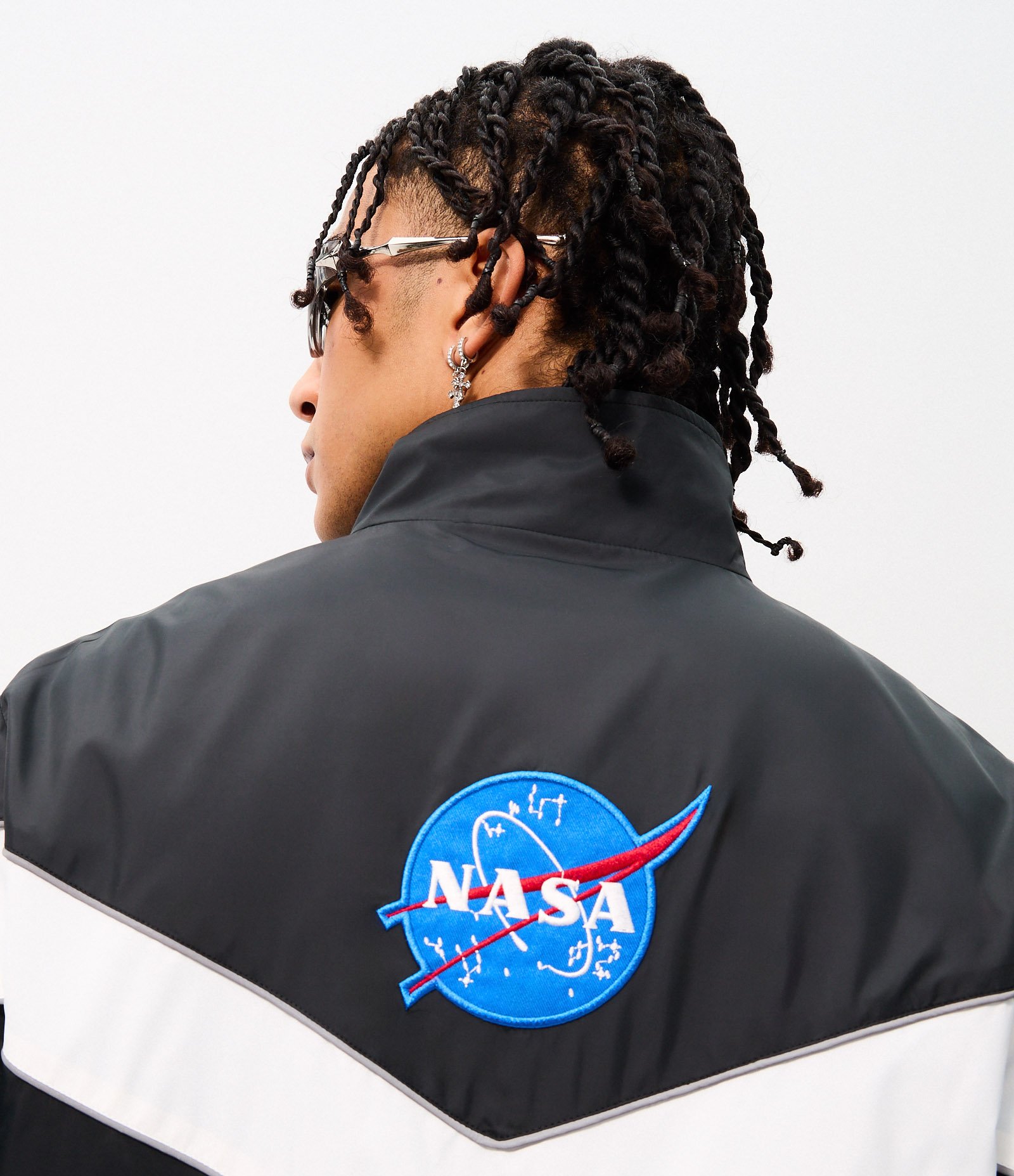 Jaqueta Tecnológica NASA Bloco de Cores Preto 4