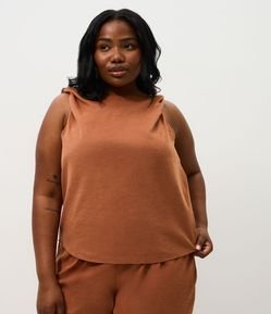 Regata em Cupro com Alça Torcida Curve & Plus Size