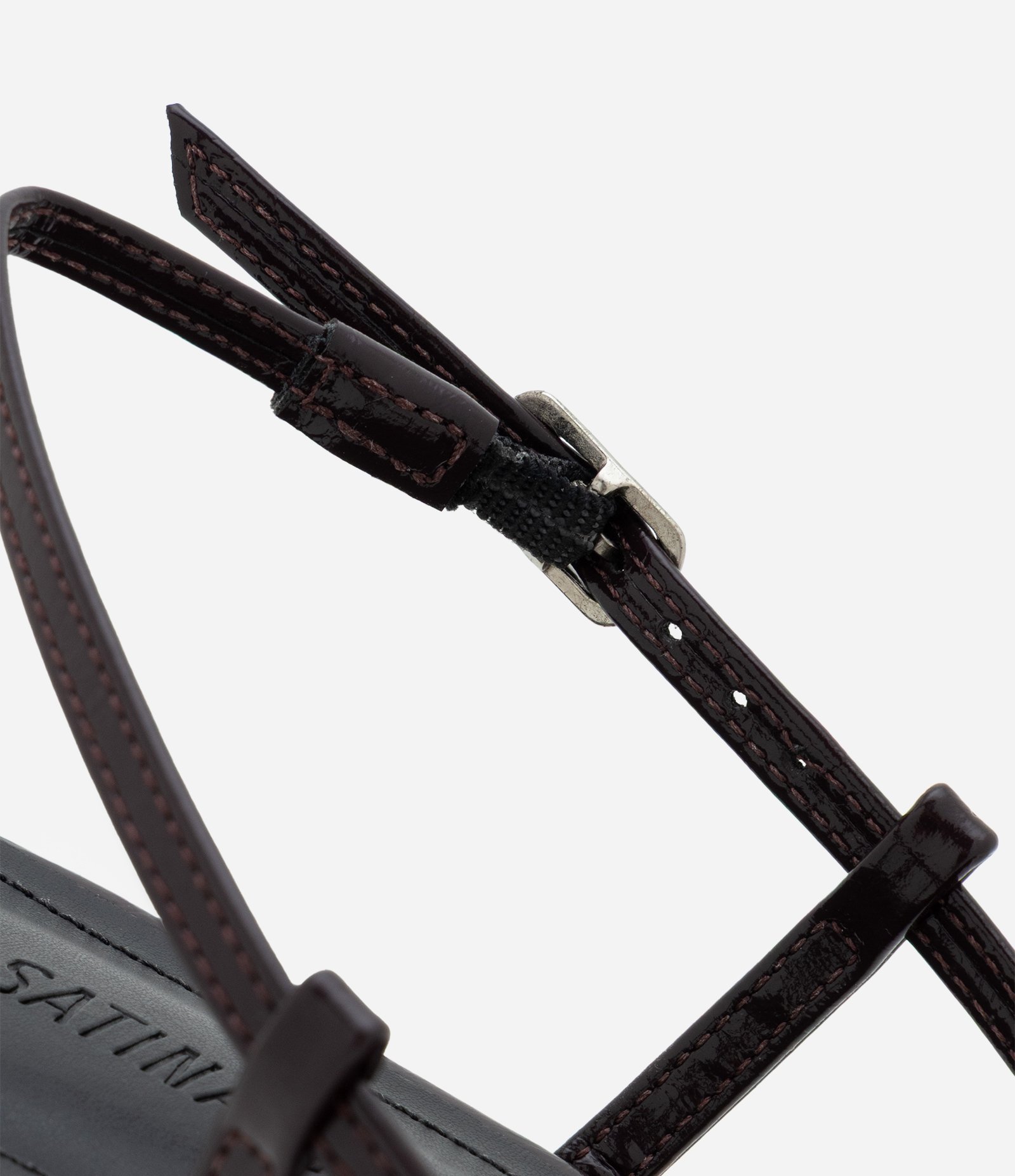 Sapato Scarpin Slingback Envernizado e Sola Quadrada Vinho 3