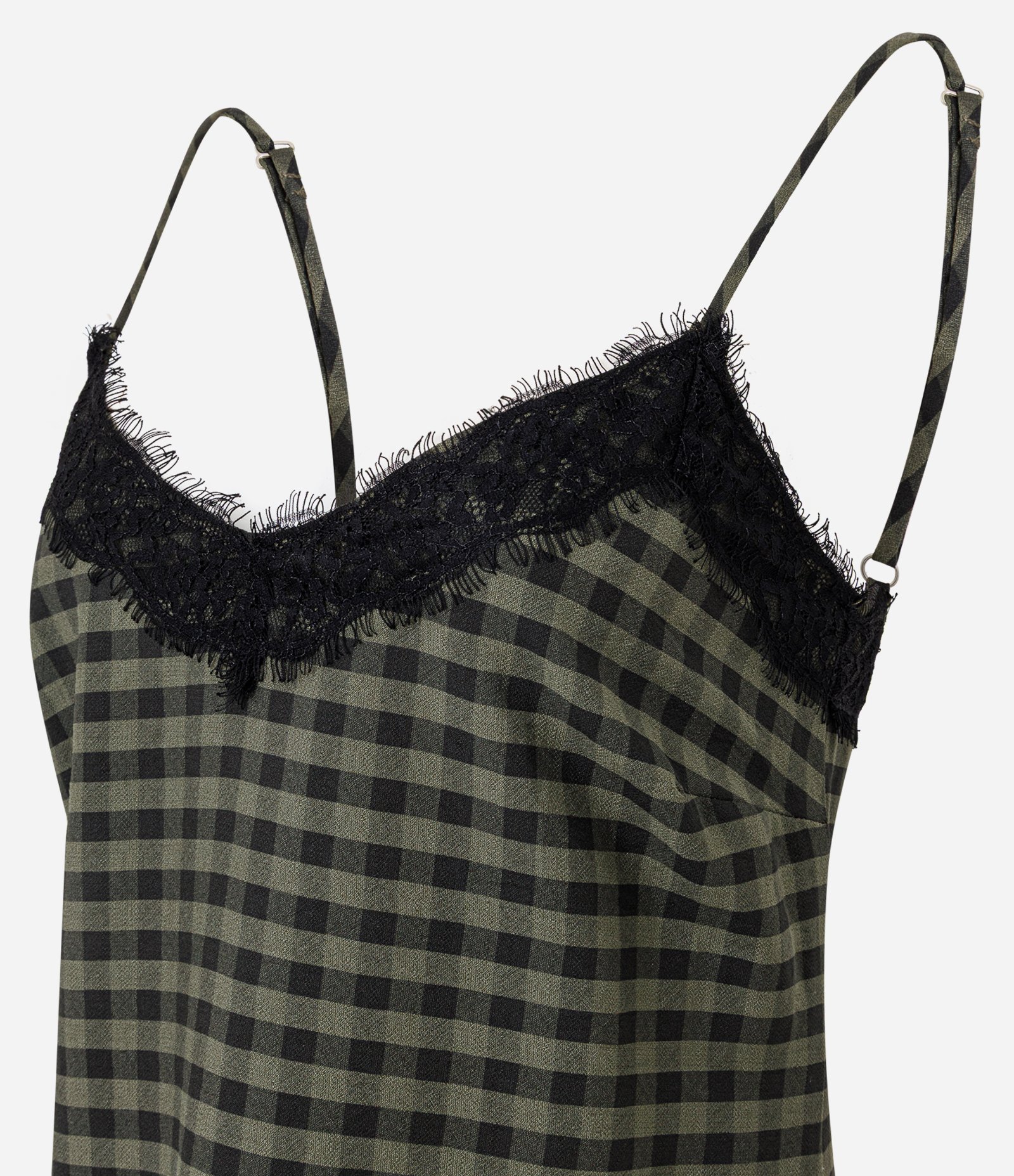 Blusa em Viscolinho com Barra Assimétrica Xadrez Verde 3