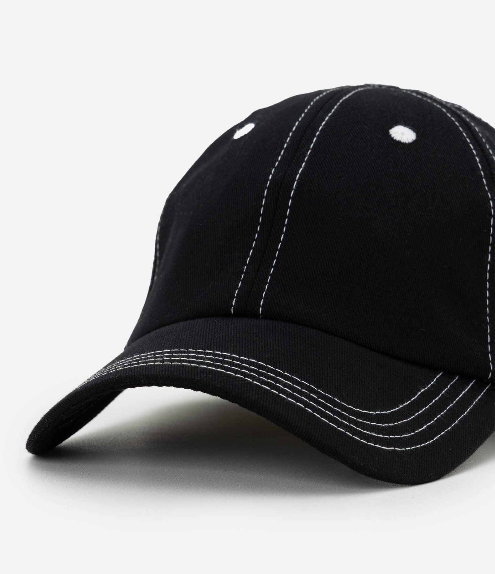 Boné em Sarja com Linhas Contrastantes Preto 4