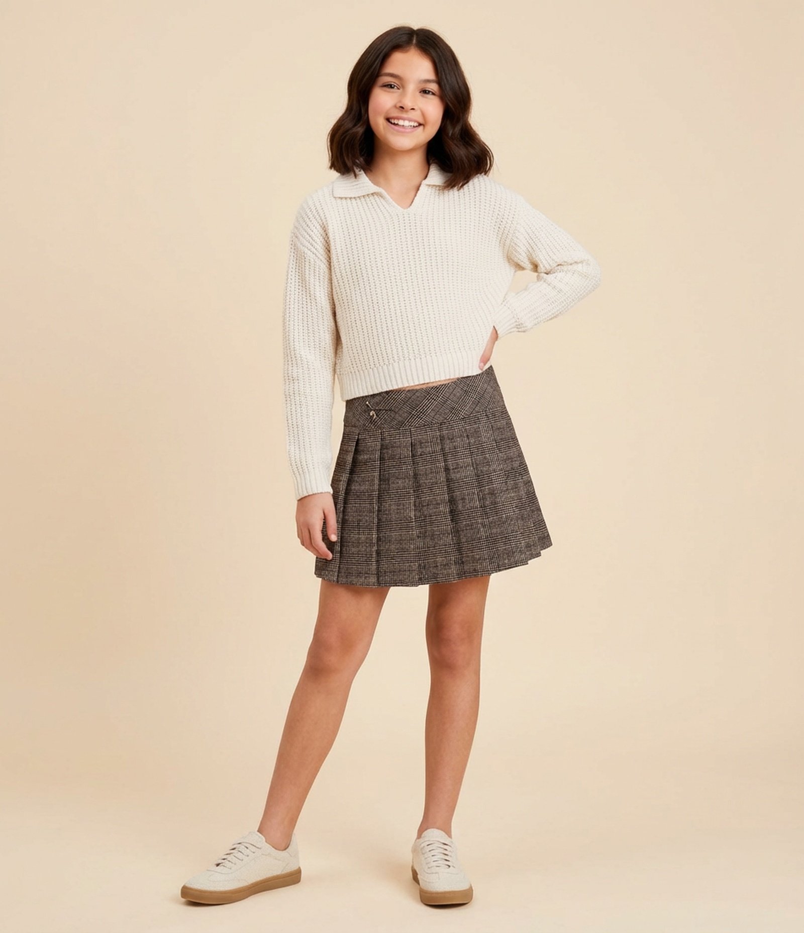 Suéter Infantil em Chenille com Gola V e Colarinho – Tam 5 a 14 Anos Off White 1