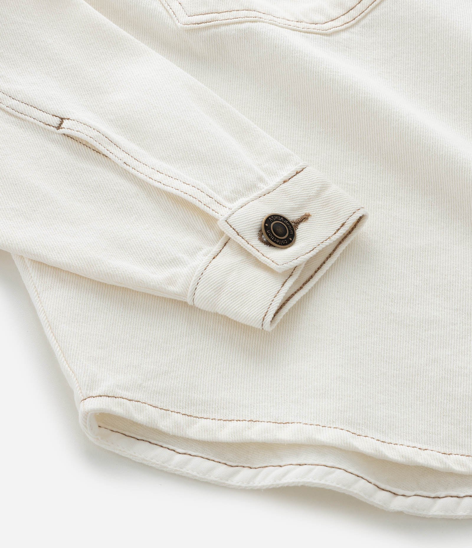 Jaqueta Jeans Overshirt Lisa Curve & Plus Size Bege 10