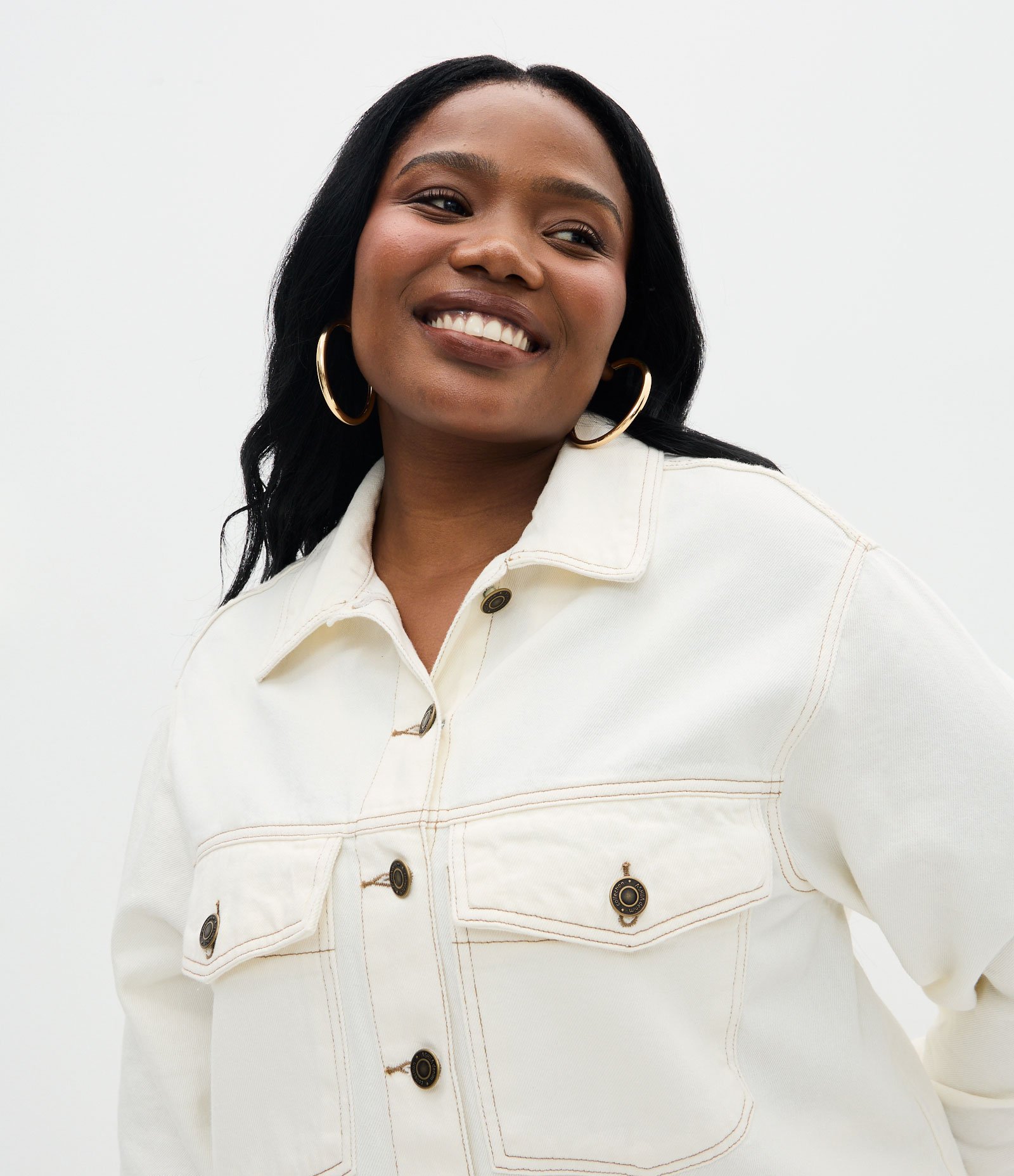 Jaqueta Jeans Overshirt Lisa Curve & Plus Size Bege 3