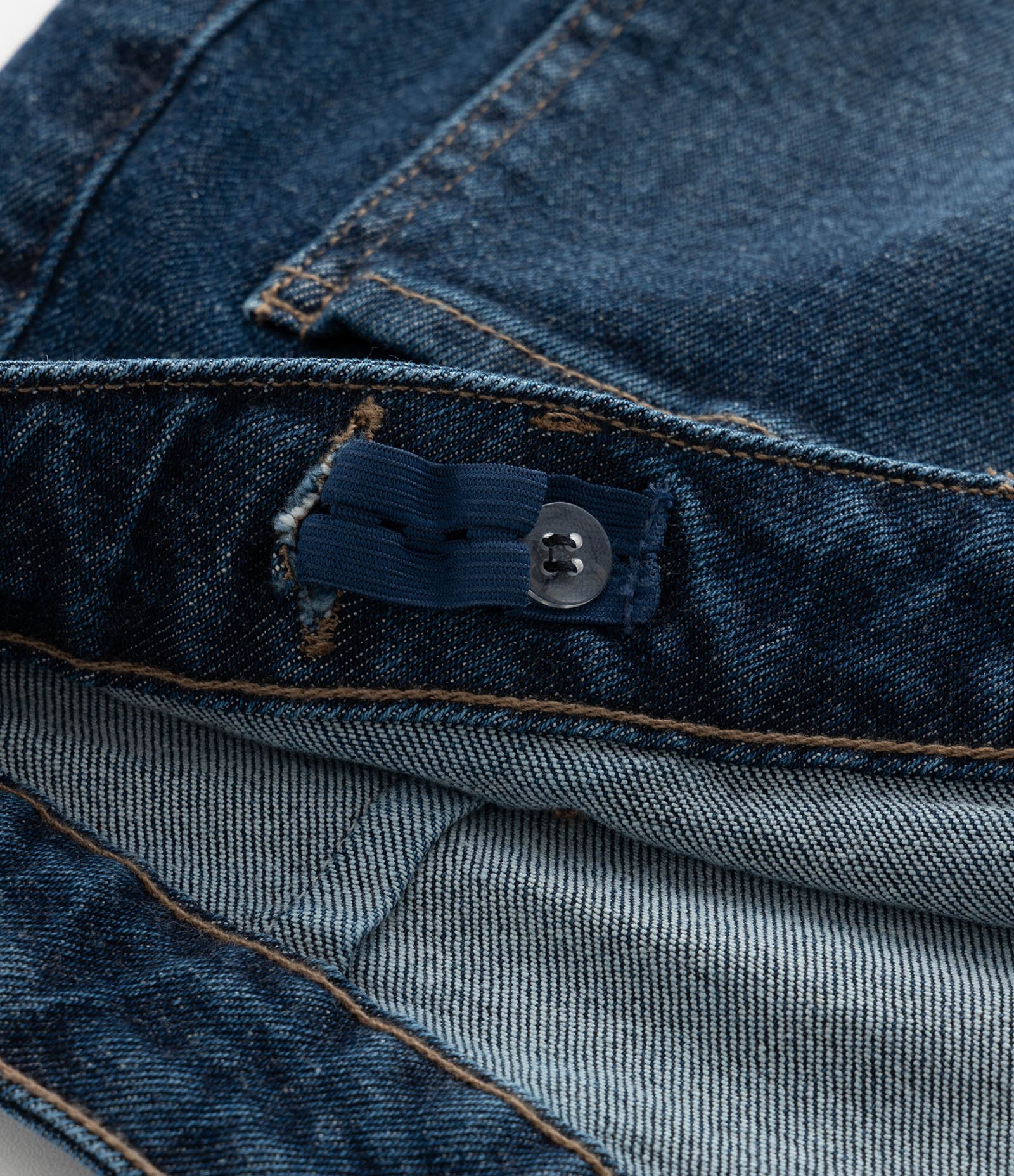 Calça Flare em Jeans com Botões Frontais Curve & Plus Size Azul 3