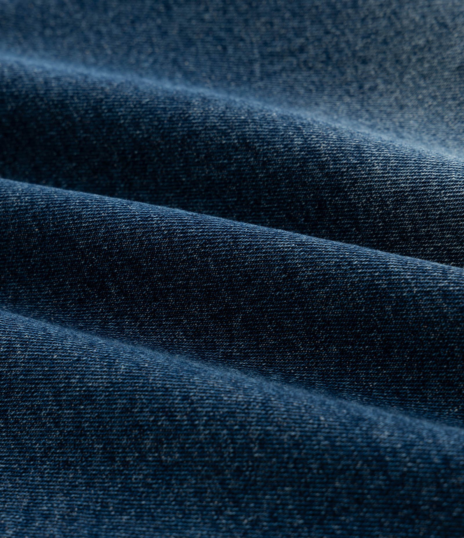 Bermuda Jeans Reta com Bolsos e Passantes Curve & Plus Size Azul 3