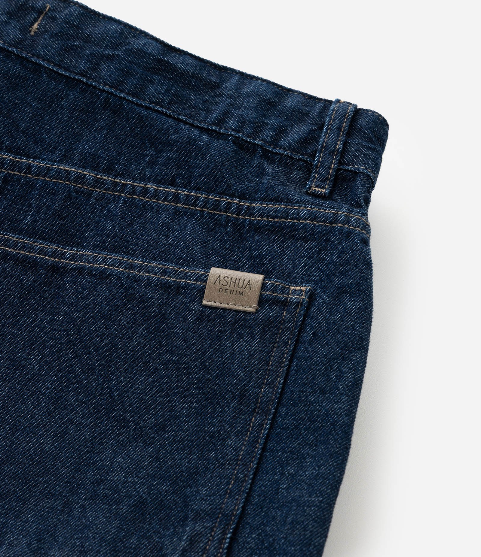 Saia Curta em Jeans Curve & Plus Size Azul 3