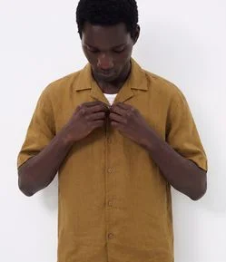 Camisa em Linho com Manga Curta