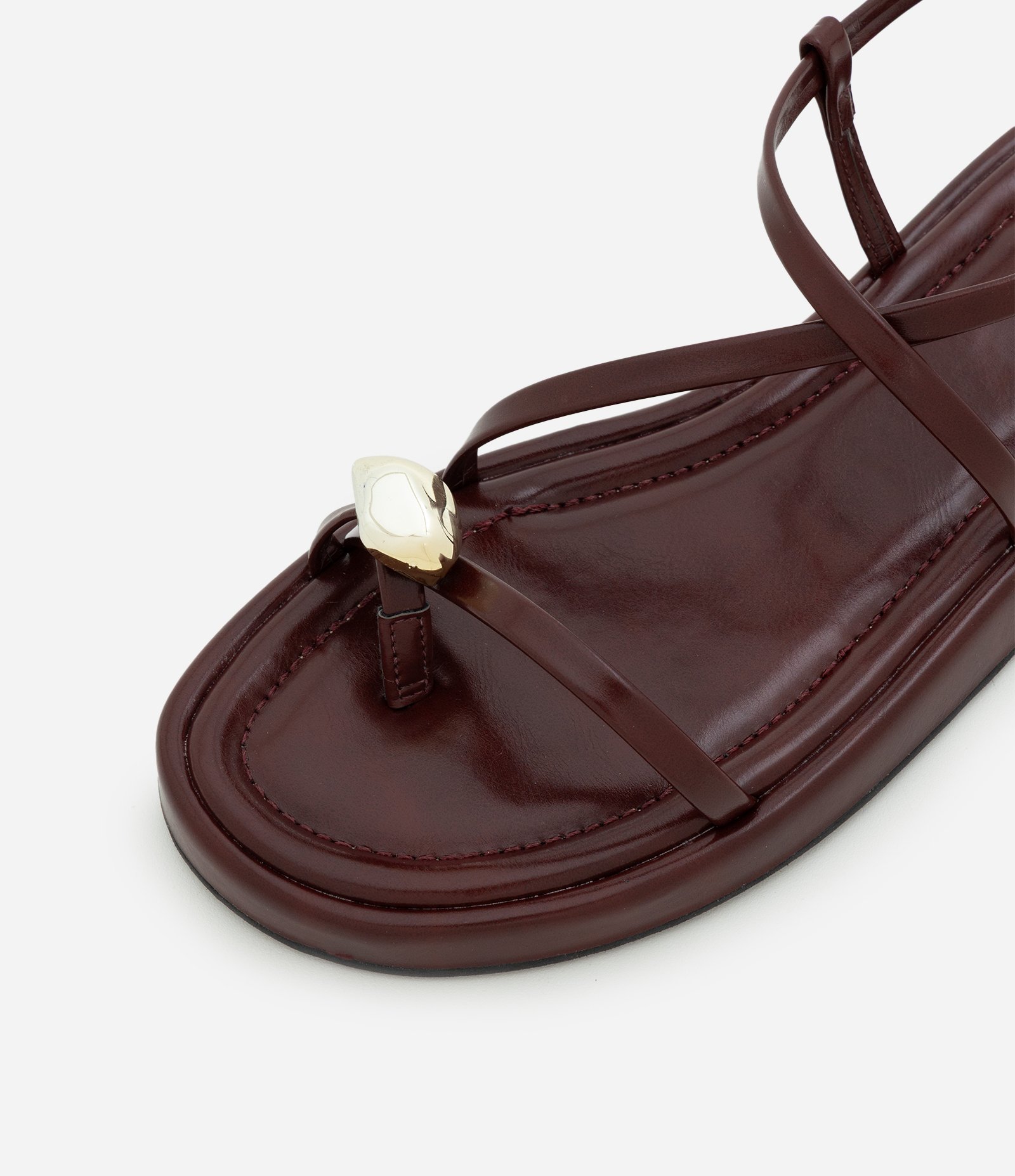 Sandália Flatform em PU com Tiras Finas e Dedeira Vinho 4
