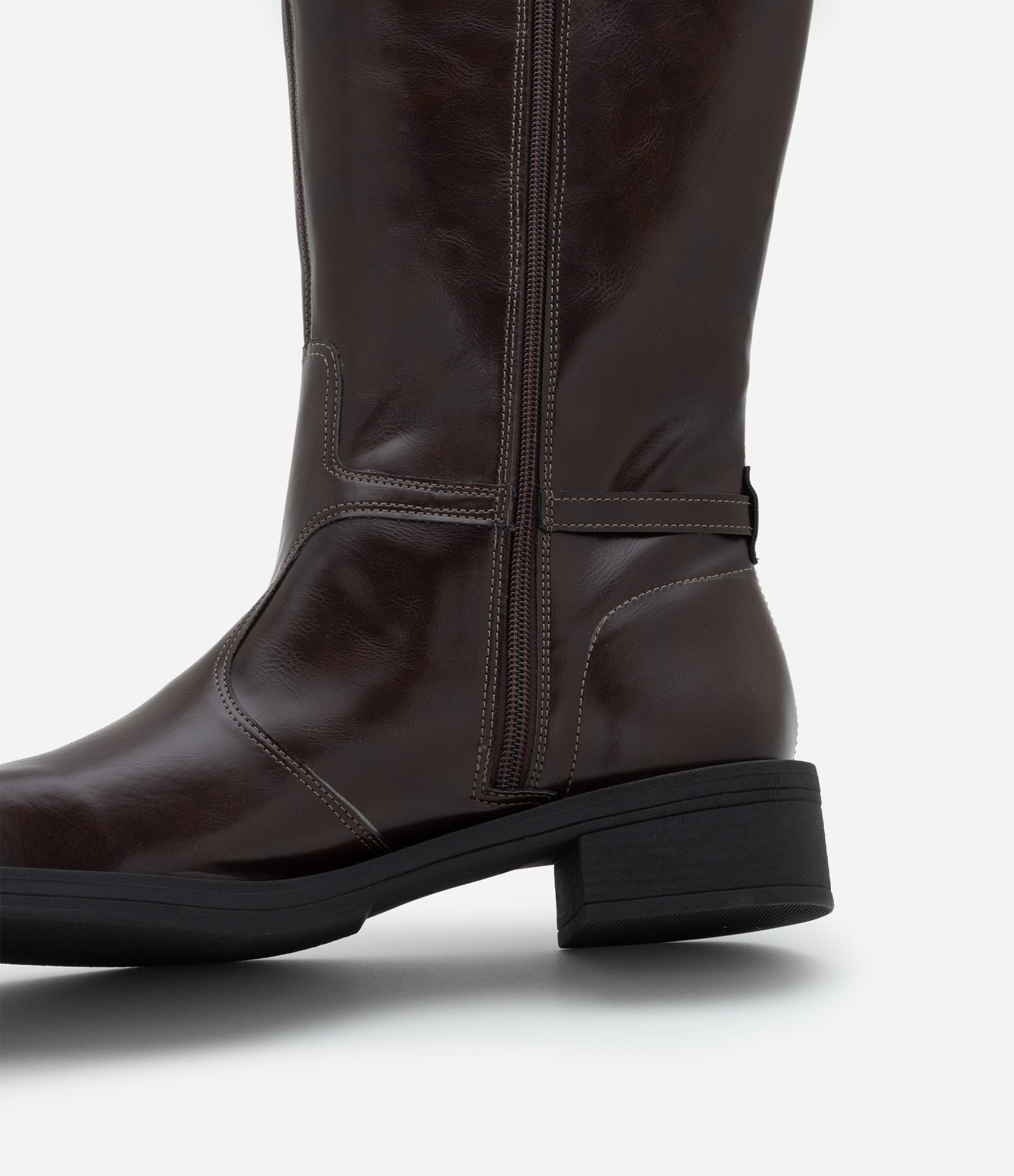 Bota Montaria em PU com Cano Alto Marrom 4