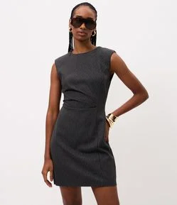 Vestido Curto Listrado com Drapeado Lateral