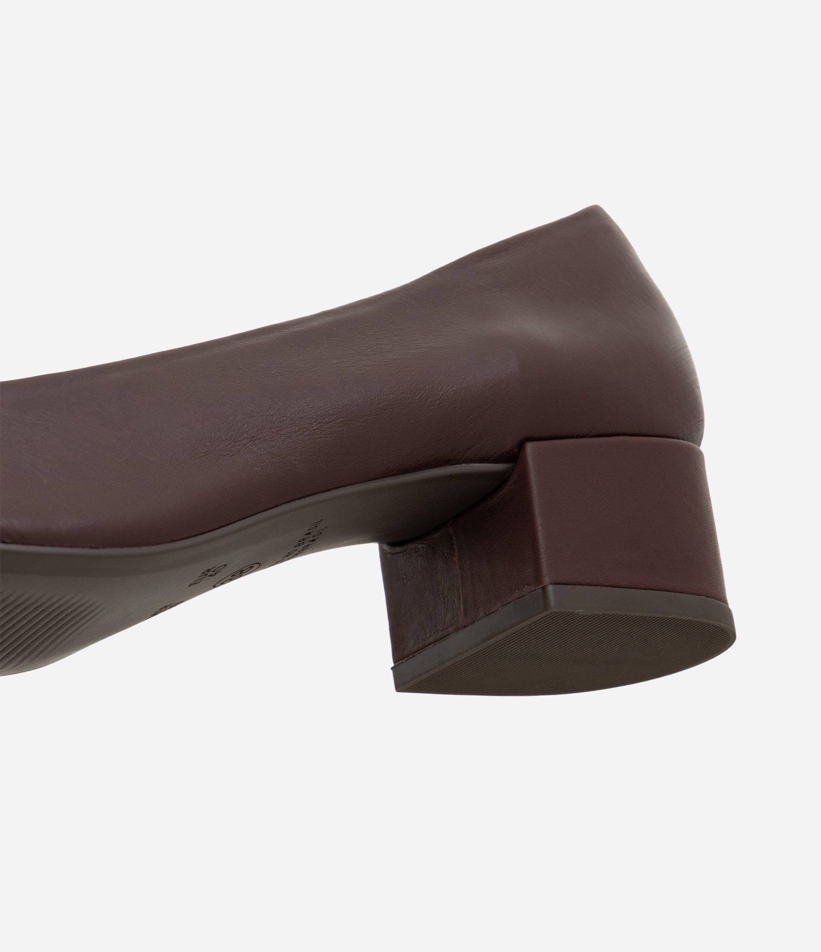 Sapato Boneca em Couro com Salto Bloco Vinho 3