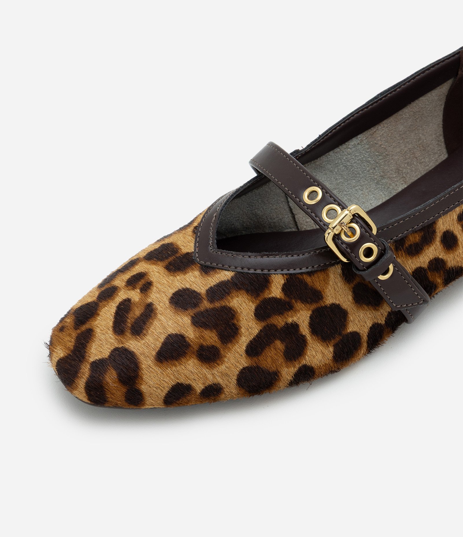 Sapatilha Mary Jane em Couro com Estampa Animal Print Marrom 6