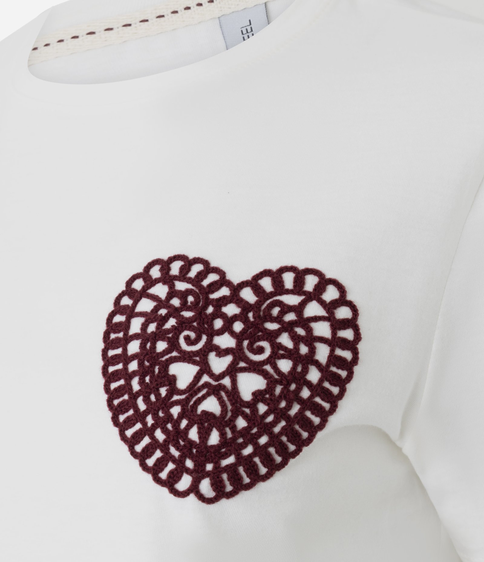 Blusa em Algodão com Bordado de Coração Branco 5