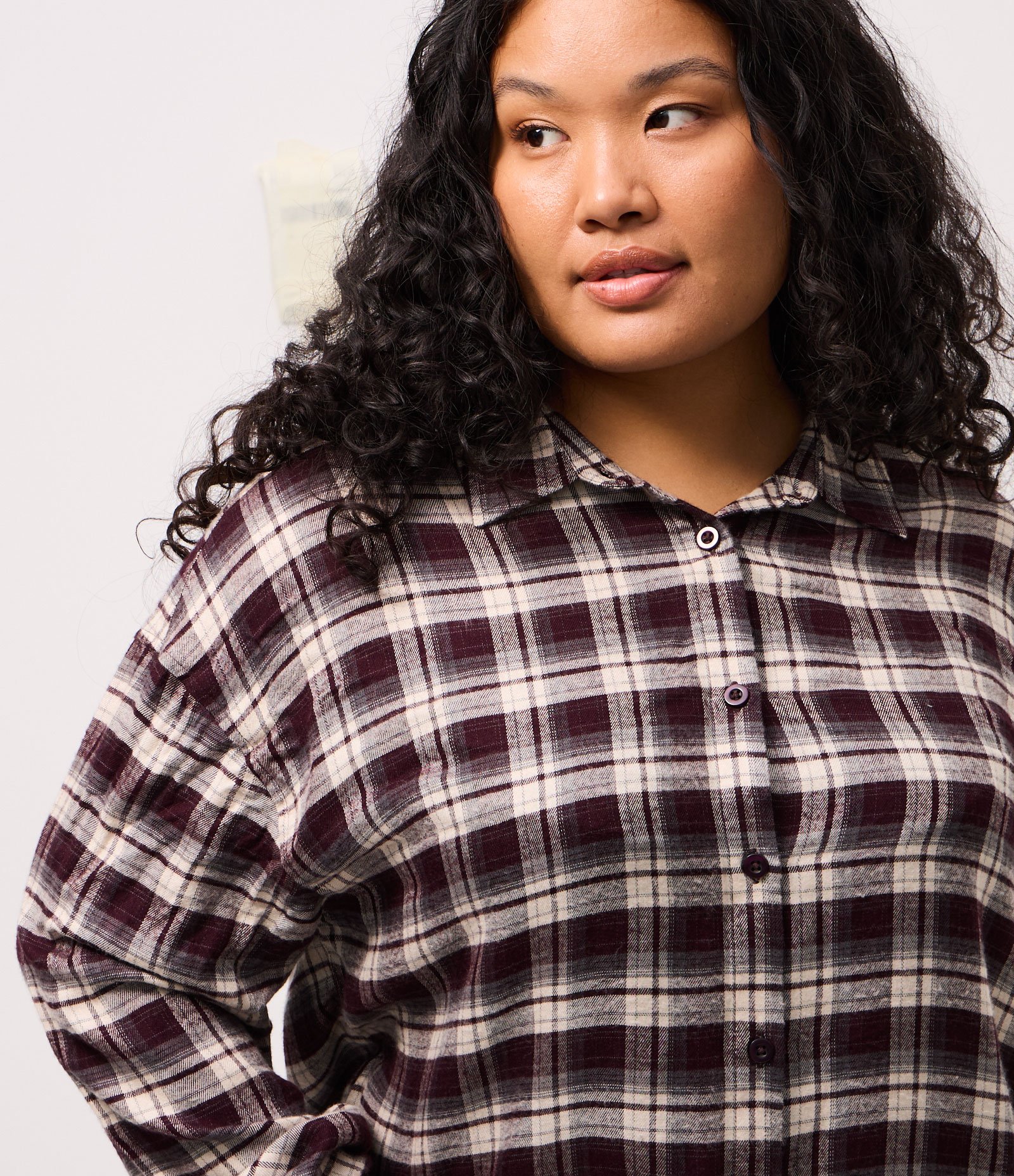 Camisa Xadrez Fio Tinto Manga Longa Curve & Plus Size Marrom 3