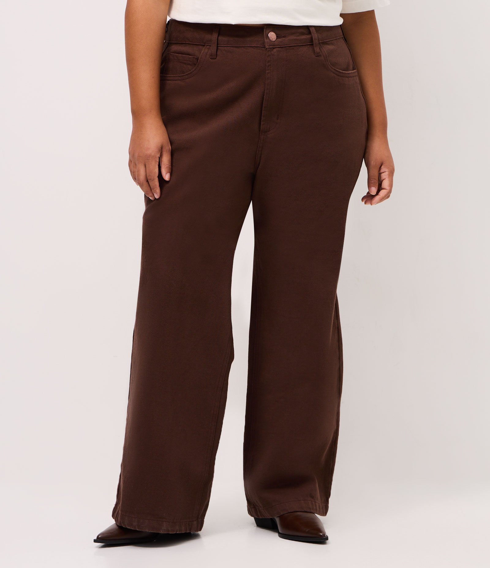 Calça  Wide Leg em Sarja com Elástico Interno Curve & Plus Size Marrom 2