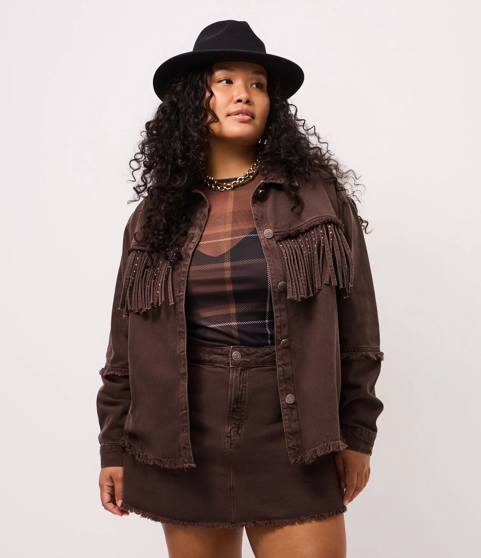 Camisa Overshirt em Sarja com Franjas e Brilhos Curve & Plus Size Marrom 2