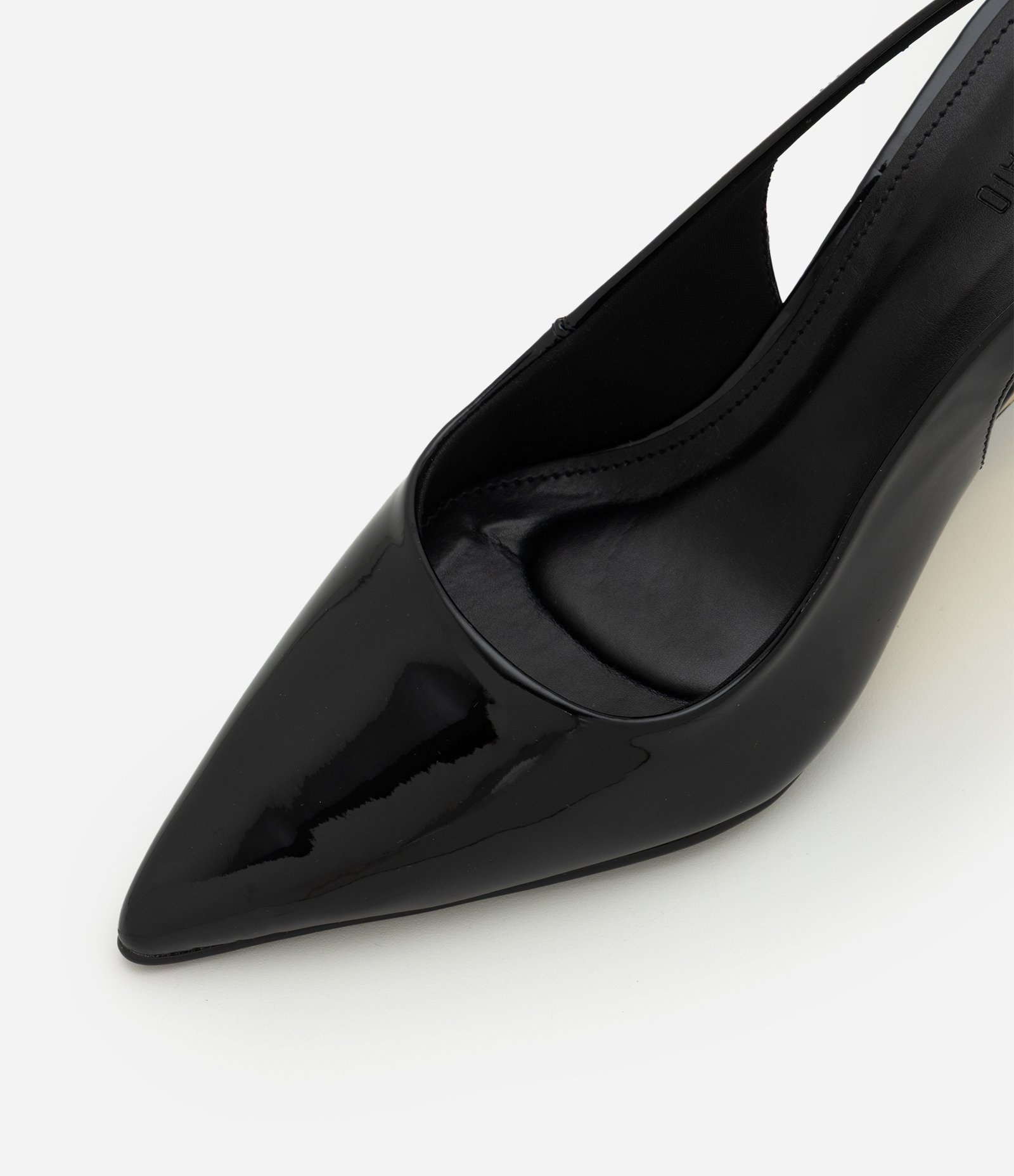 Sapato Slingback em PU com Salto Anabela Cromado Preto 4