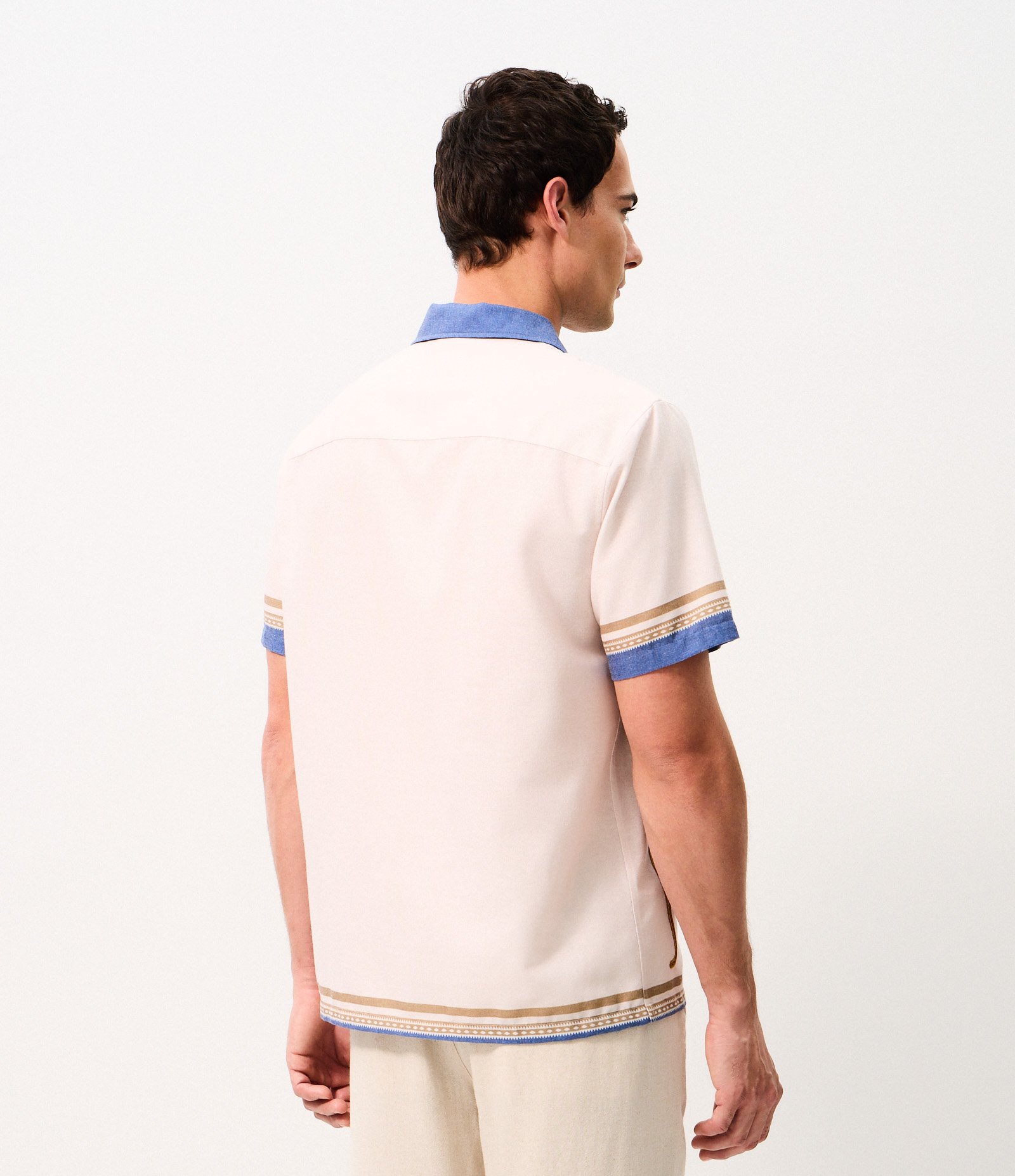 Camisa Boxy Bordado Coqueiro Manga Curta Off White 3