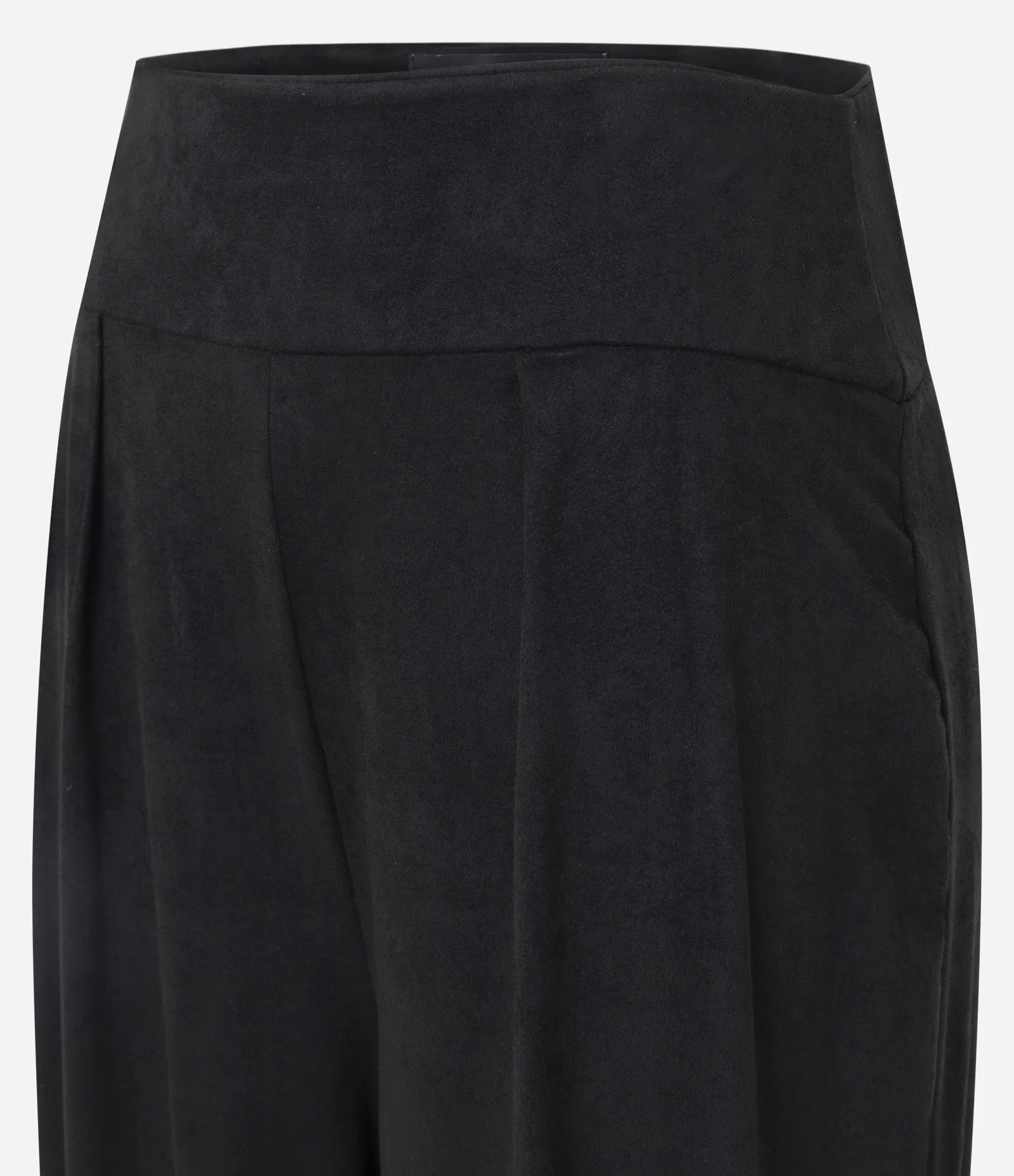 Calça Aladim em Suede com Pala Larga Preto 2