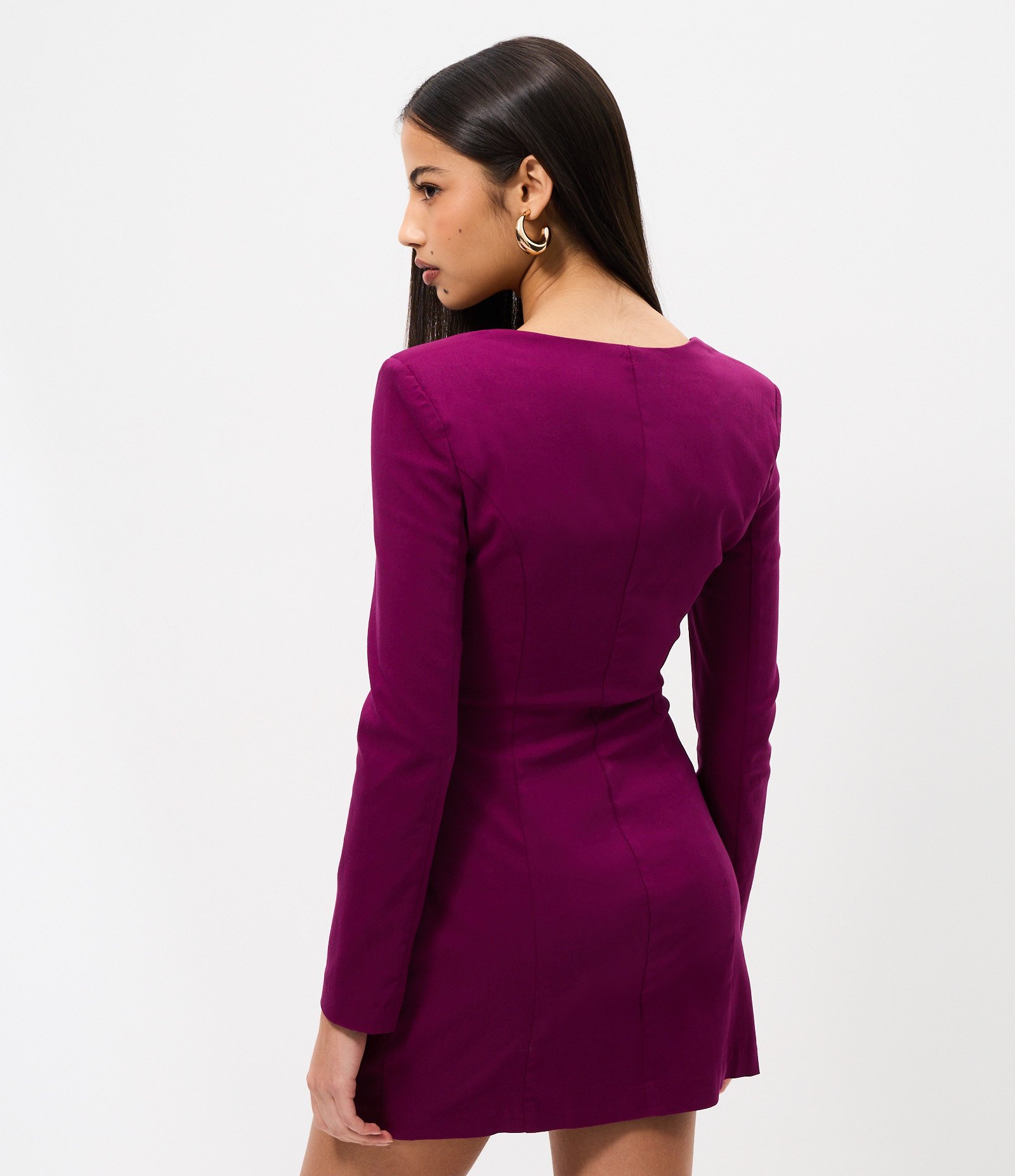 Vestido Curto Manga Longa em Bengaline com Ombreiras Roxo 4
