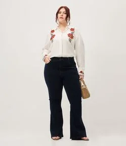 Calça Jeans Flare Push Up Curve & Plus Size