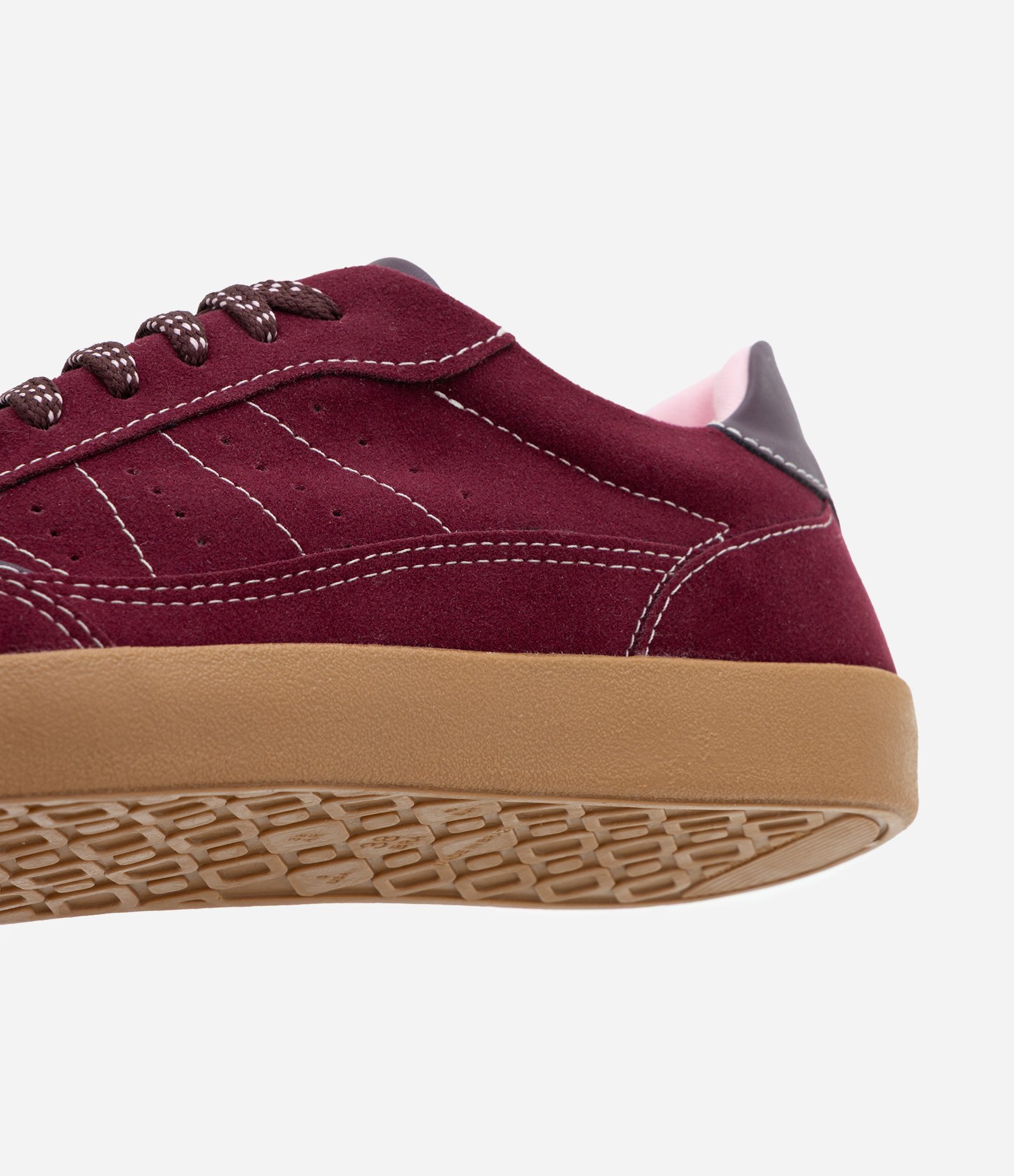 Tênis Chuteira com Recortes Pespontados Vinho 3